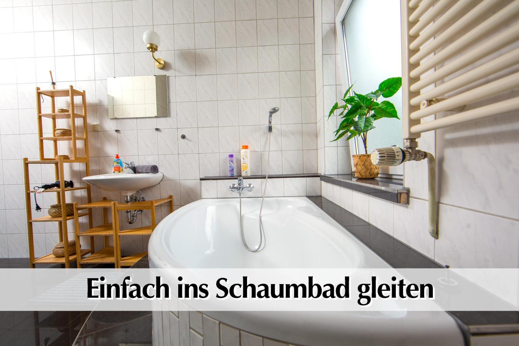 80M2 3R Wohnung Mit Privatem Parkplatz, Kingsize Betten, Smart-Tv, Etc Erfurt Exterior photo